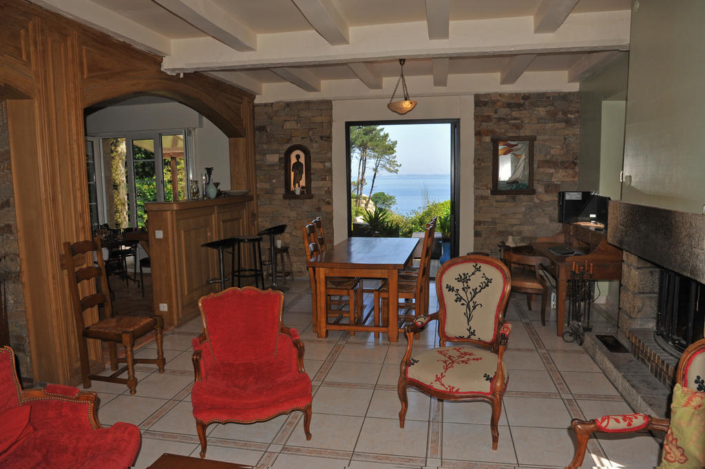 Les Fous De Bassans Bed & Breakfast Poullan-sur-Mer Luaran gambar